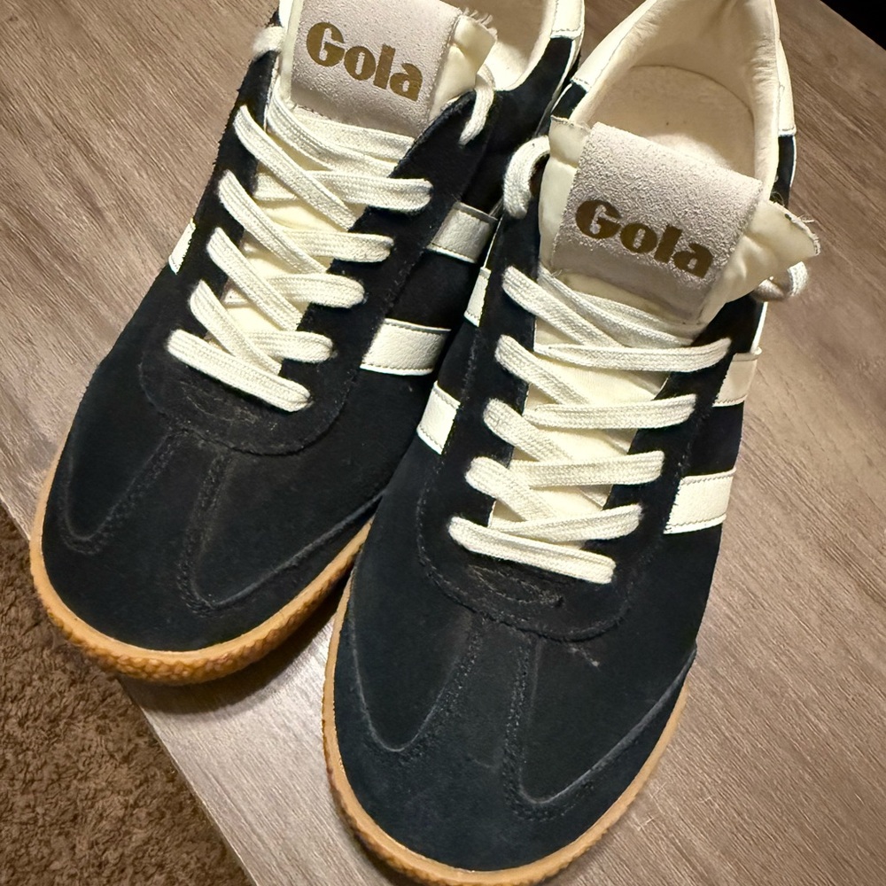 Gola Black and White Sneakers